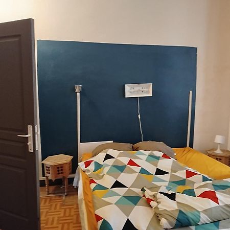 Massilia Apartment Marseille Bagian luar foto
